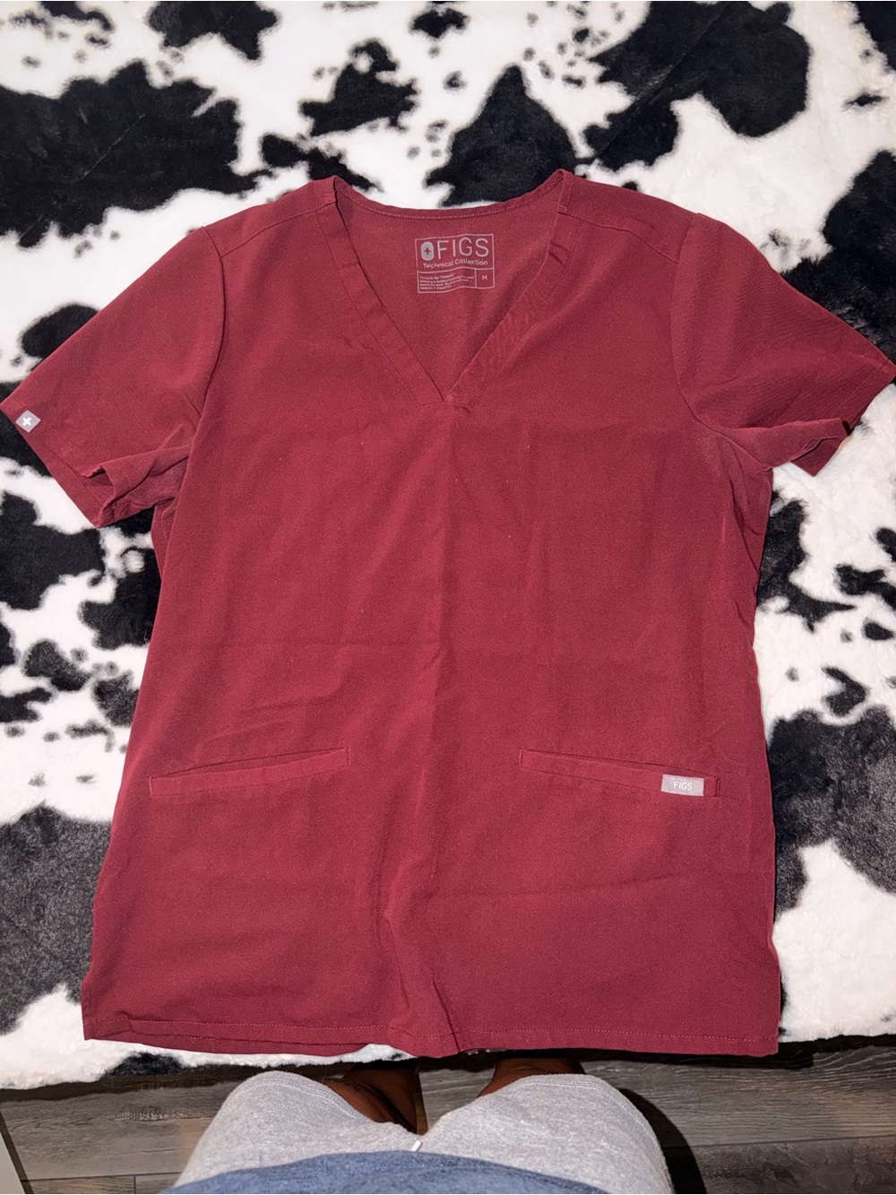 Figs Scrub Top & scrub pants set